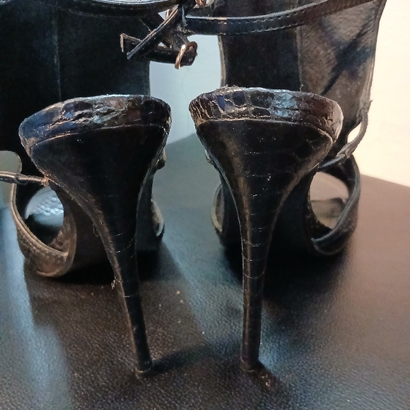 Steve Madden Sandals - Picture 5 of 6